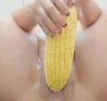 Mbak Yuni Nyobain pakai Jagung